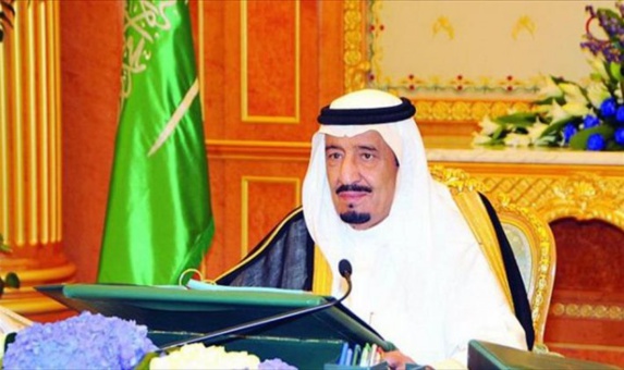 پادشاه عربستان سعودی: حج نباید به ابزاری برای اهداف سیاسی تبدیل شود