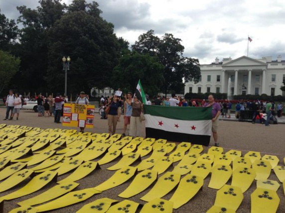 گروه تروریستی داعش ورژیم اسد متهم به استفاده ازسلاح شیمیایی علیه غیر نظامیان سوریه شدند گروه تروریستی داعش ورژیم اسد متهم به استفاده ازسلاح شیمیایی علیه غیر نظامیان سوریه شدند