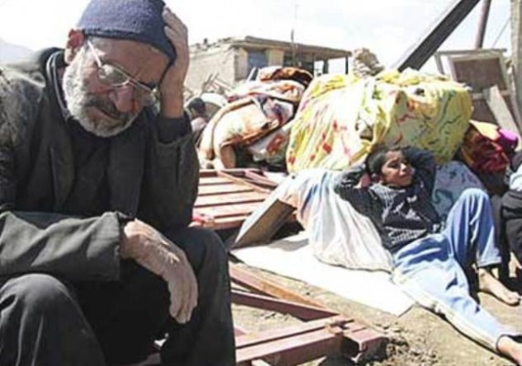 ۸۰ درصد حقوق‌بگیران ایران زیر خط فقر زندگی می کنند