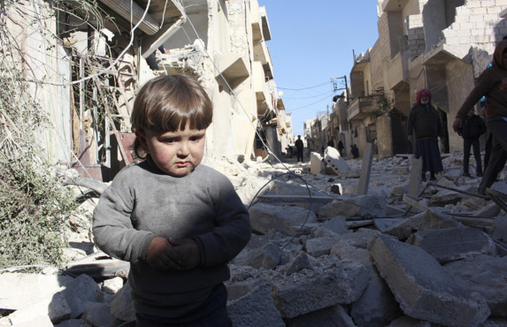 بمباران حلب توسط جنگنده های روسیه ورژیم اسد