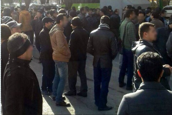 تجمع اعتراضی کارگران کارخانه پلی اکریل اصفهان