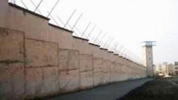 فریاد مرگ بر خامنهای و مرگ بر دیکتاتور زندانیان بند سه زندان گوهردشت کرج فریاد مرگ بر خامنهای و مرگ بر دیکتاتور زندانیان بند سه زندان گوهردشت کرج