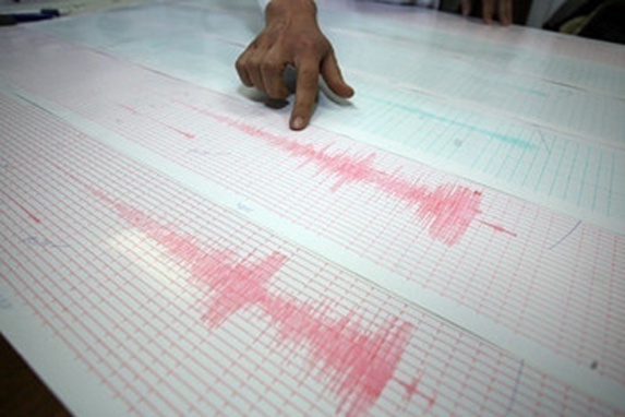 زلزله 4 ریشتری  آیواجیک ترکیه را لرزاند