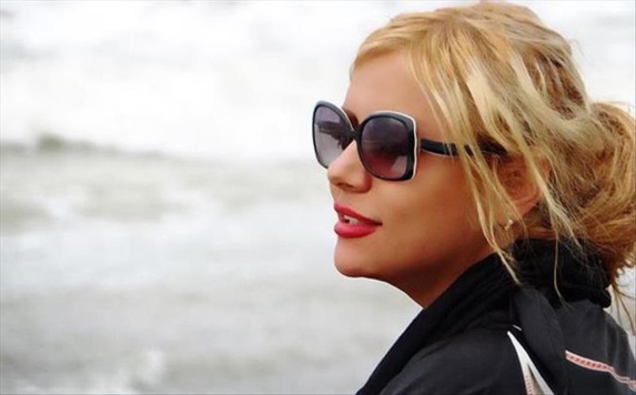 محرومیت فوتبالیست زن ایرانی به خاطر نداشتن حجاب محرومیت فوتبالیست زن ایرانی به خاطر نداشتن حجاب