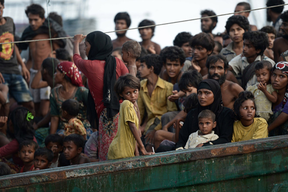 کمک 12 میلیون یورو اتحادیه اروپا به مسلمانان میانمار 