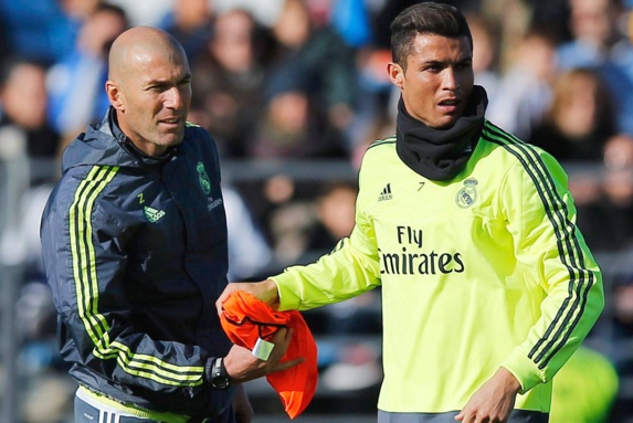 پیغام زیدان به رونالدو: نرو کریس، نرو! پیغام زیدان به رونالدو: نرو کریس، نرو!