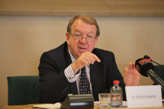 فراخوان استراون استیونسون به نامگذاری تروریستی سپاه پاسداران فراخوان استراون استیونسون به نامگذاری تروریستی سپاه پاسداران