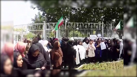 راهپیمایی چندین هزار تن از غارتشدگان کاسپین در کرمان+ عکس راهپیمایی چندین هزار تن از غارتشدگان کاسپین در کرمان+ عکس