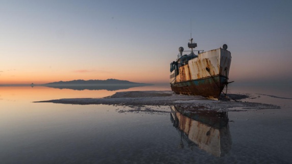 خشکی دریاچه ارومیه، جان ۱۴ میلیون نفر را تهدید می‌کند