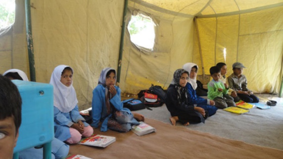 پنجاه درصد از دختران محروم از تحصیل در استان های مرزی ایران پنجاه درصد از دختران محروم از تحصیل در استان های مرزی ایران