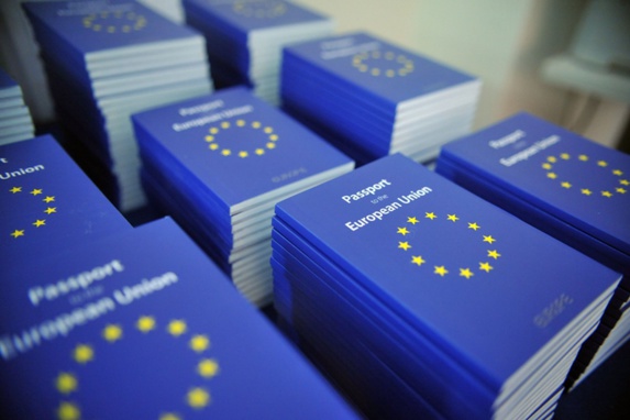 درآمد میلیاردی قبرس از "فروش پاسپورت اتحادیه اروپا"