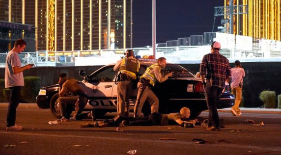 تیراندازی در لاس وگاس دو کشته و ده ها زخمی برجای گذاشت تیراندازی در لاس وگاس دو کشته و ده ها زخمی برجای گذاشت