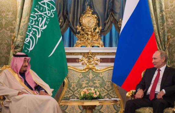 اعطای دکترای افتخاری به ملک سلمان در مسکو + تصویر اعطای دکترای افتخاری به ملک سلمان در مسکو + تصویر