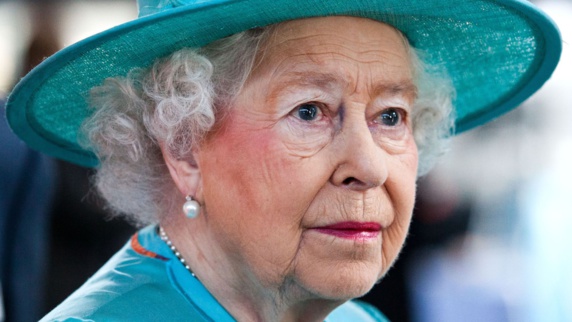 ده میلیون پوند از اموال شخصی ملکه بریتانیا در صندوق های فراساحلی سرمایه گذاری شده بود