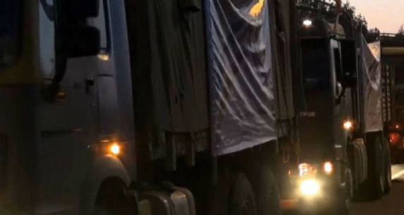 کمکهای ایران به جای «کرمانشاه» به «البوکمال سوریه» رسید! کمکهای ایران به جای «کرمانشاه» به «البوکمال سوریه» رسید!