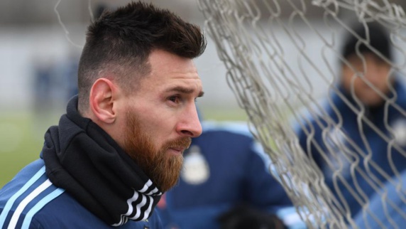 لئو مسی: امیدوارم فوتبال بدهی من را تسویه کند! لئو مسی: امیدوارم فوتبال بدهی من را تسویه کند!