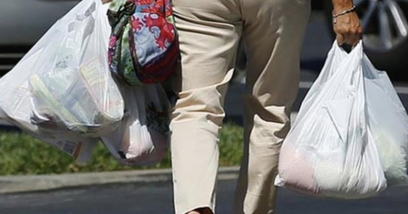 آغاز رسمی "ممنوعیت استفاده از کیسه های پلاستیکی" در مونترال واقع در شرق کانادا در سال 2108 آغاز رسمی "ممنوعیت استفاده از کیسه های پلاستیکی" در مونترال واقع در شرق کانادا در سال 2108