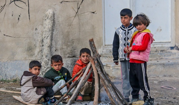 فعالین حقوق کودکان کورد، خواستار همکاری بیشتر در رابطه با زلزله زدگان کرماشان شدند فعالین حقوق کودکان کورد، خواستار همکاری بیشتر در رابطه با زلزله زدگان کرماشان شدند