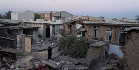 احتمال نابودی شهر کرمانشان و کشتار عظیم کوردستان در هر لحظه وجود دارد احتمال نابودی شهر کرمانشان و کشتار عظیم کوردستان در هر لحظه وجود دارد