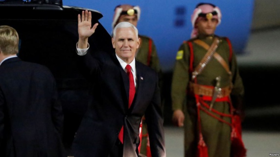 مایک پنس: آمریکا در عزم خود برای مقابله با دولت حامی تروریسم ایران تردید نمی‌کند