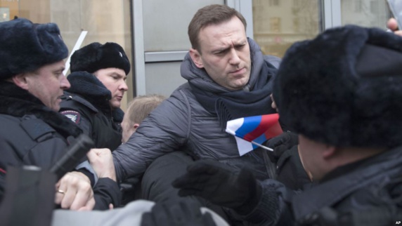 رهبر مخالفان پوتین در تظاهرات ضددولتی روسیه بازداشت شد رهبر مخالفان پوتین در تظاهرات ضددولتی روسیه بازداشت شد