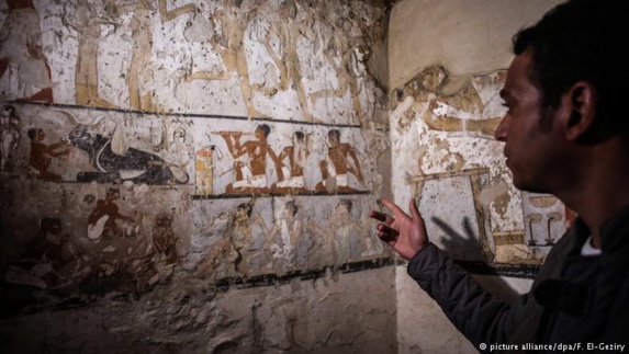 کشف مقبره ۴ هزار ساله یک زن کاهن در مصر کشف مقبره ۴ هزار ساله یک زن کاهن در مصر