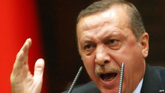 نخست‌وزیر ترکیه به ایران: صداقت ندارید و وجهه بین‌المللی خود را از دست می‌دهید