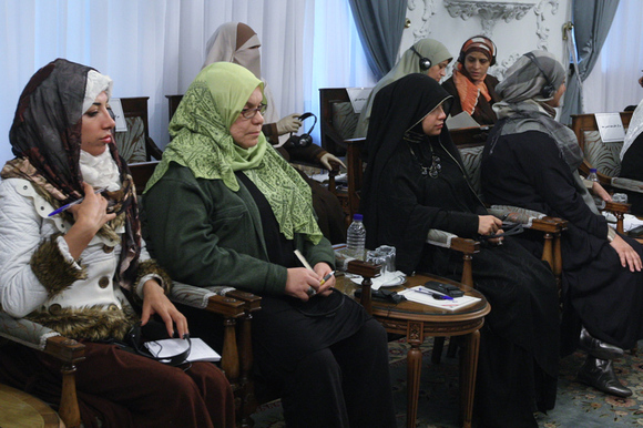 سفر جمعی از اخوان المسلمین مصری به ایران سفر جمعی از اخوان المسلمین مصری به ایران