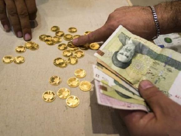 کاهش قیمت ارز و سکه در ایران دو روز پس از 'مذاکرات سازنده' اتمی