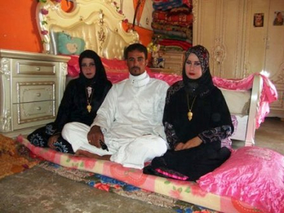 داماد عراقی در یک شب با دو عروس ازدواج کرد
