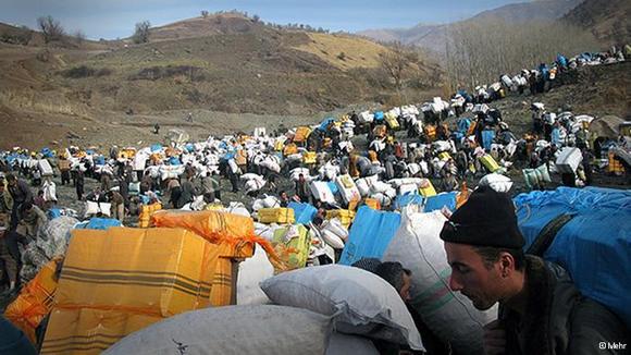 «کشته شدن کولبران کرد به دلیل خشونت نیروی انتظامی ایران»