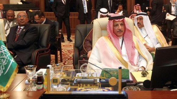 سفیر مملکت عربی سعودی در مصر سفیر مملکت عربی سعودی در مصر