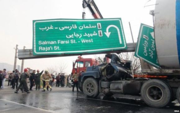پورمحمدی: به اندازه دوران جنگ در جادهها کشته میدهیم پورمحمدی: به اندازه دوران جنگ در جادهها کشته میدهیم
