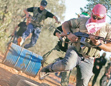 «درگيریهای شديد» بین نيروهای دولتی و مخالفان در حومه دمشق «درگيریهای شديد» بین نيروهای دولتی و مخالفان در حومه دمشق