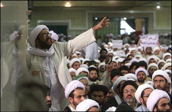 آغاز ماموریت شش هزار مبلغ برای توجیه مردم  با هدف مقابله با تحریمها و تحمل گرانیها آغاز ماموریت شش هزار مبلغ برای توجیه مردم  با هدف مقابله با تحریمها و تحمل گرانیها