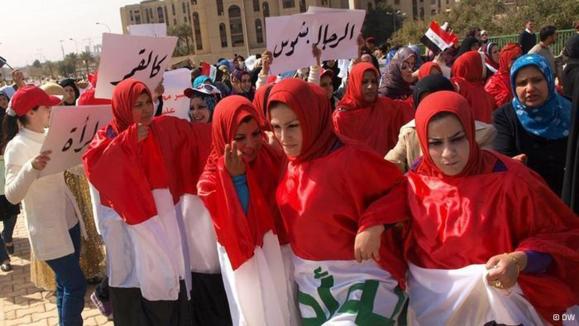 تحقیر نوعروسان عراقی با آزمایش بکارت تحقیر نوعروسان عراقی با آزمایش بکارت