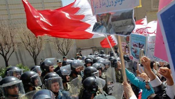 ایران سفیر خودرا به بحرین نمی فرستد اما بحرین هفته پیش سفیرش را راهی تهران کرد! ایران سفیر خودرا به بحرین نمی فرستد اما بحرین هفته پیش سفیرش را راهی تهران کرد!