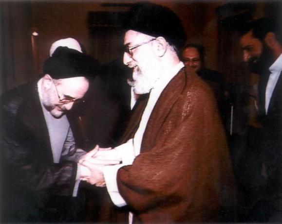 وبلاگ؛ چرا محمد خاتمی یک موجود مفلوک هست؟