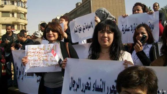 آیا انقلاب مصر زنان این کشور را خواهد خورد؟ آیا انقلاب مصر زنان این کشور را خواهد خورد؟