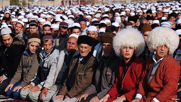 ترکمن‌های سنی‌مذهب برای احداث مساجد خود در ایران باید از مرکز بزرگ اسلامی مجوز بگیرند