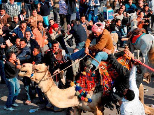 دادگاهی در مصر سازمان دهندگان حمله شترسواران(الجمل) را تبرئه کرد دادگاهی در مصر سازمان دهندگان حمله شترسواران(الجمل) را تبرئه کرد