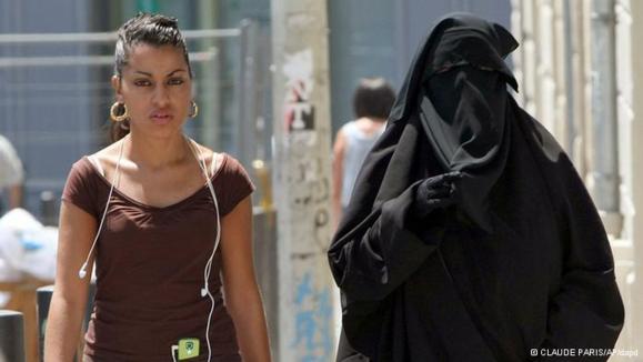 بالا گرفتن مناقشه بر سر حجاب در مصر