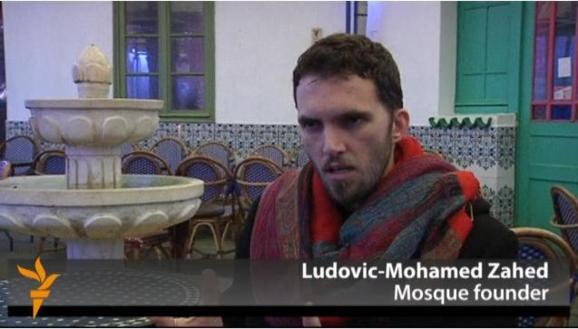 لودوويچ محمد زاهد: اين مسجد مکانی امن برای همگان است و مقدم هرکس از مسلمانان و ديگر افراد در اينجا مبارک است. لودوويچ محمد زاهد: اين مسجد مکانی امن برای همگان است و مقدم هرکس از مسلمانان و ديگر افراد در اينجا مبارک است.