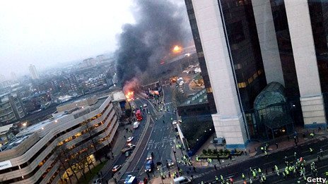 دو کشته در سقوط یک هلیکوپتر در لندن