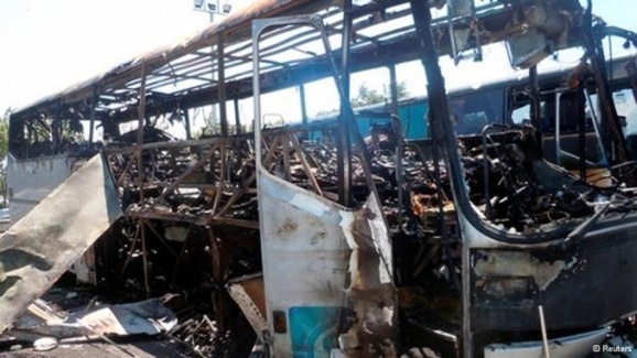 در حمله تروریستی به اتوبوس گردشگران اسرائیل در بلغارستان ۶ نفر کشته و بیش از ۳۰ نفر مجروح شدند