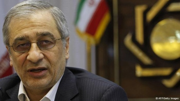 "طهماسب مظاهری مامور ایجاد شعبه بانک صادرات در ونزوئلا بود" "طهماسب مظاهری مامور ایجاد شعبه بانک صادرات در ونزوئلا بود"