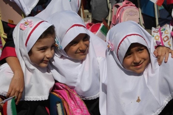 نامه ۶۰۰ دانشجوی آذربایجانی و انعکاس آن در رسانهها نامه ۶۰۰ دانشجوی آذربایجانی و انعکاس آن در رسانهها