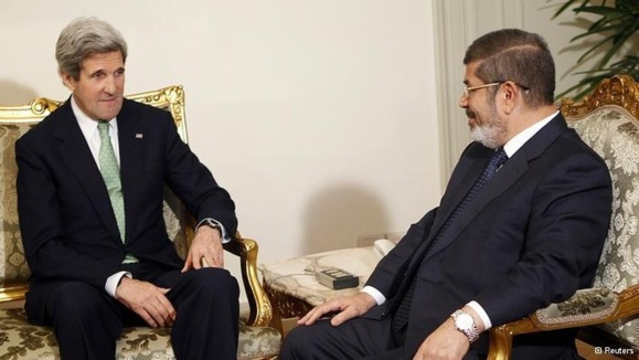 جان کری از دولت مصر خواست با اپوزیسیون گفتوگو کند جان کری از دولت مصر خواست با اپوزیسیون گفتوگو کند