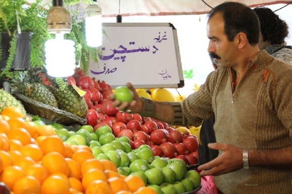 "مرگ خاموش شهروندان ایرانی" در اثر مصرف خوراکی‌های مسموم