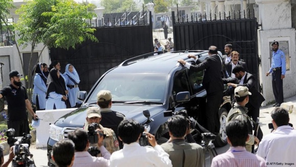 مشرف، رئیسجمهور پیشین پاکستان بازداشت شد مشرف، رئیسجمهور پیشین پاکستان بازداشت شد